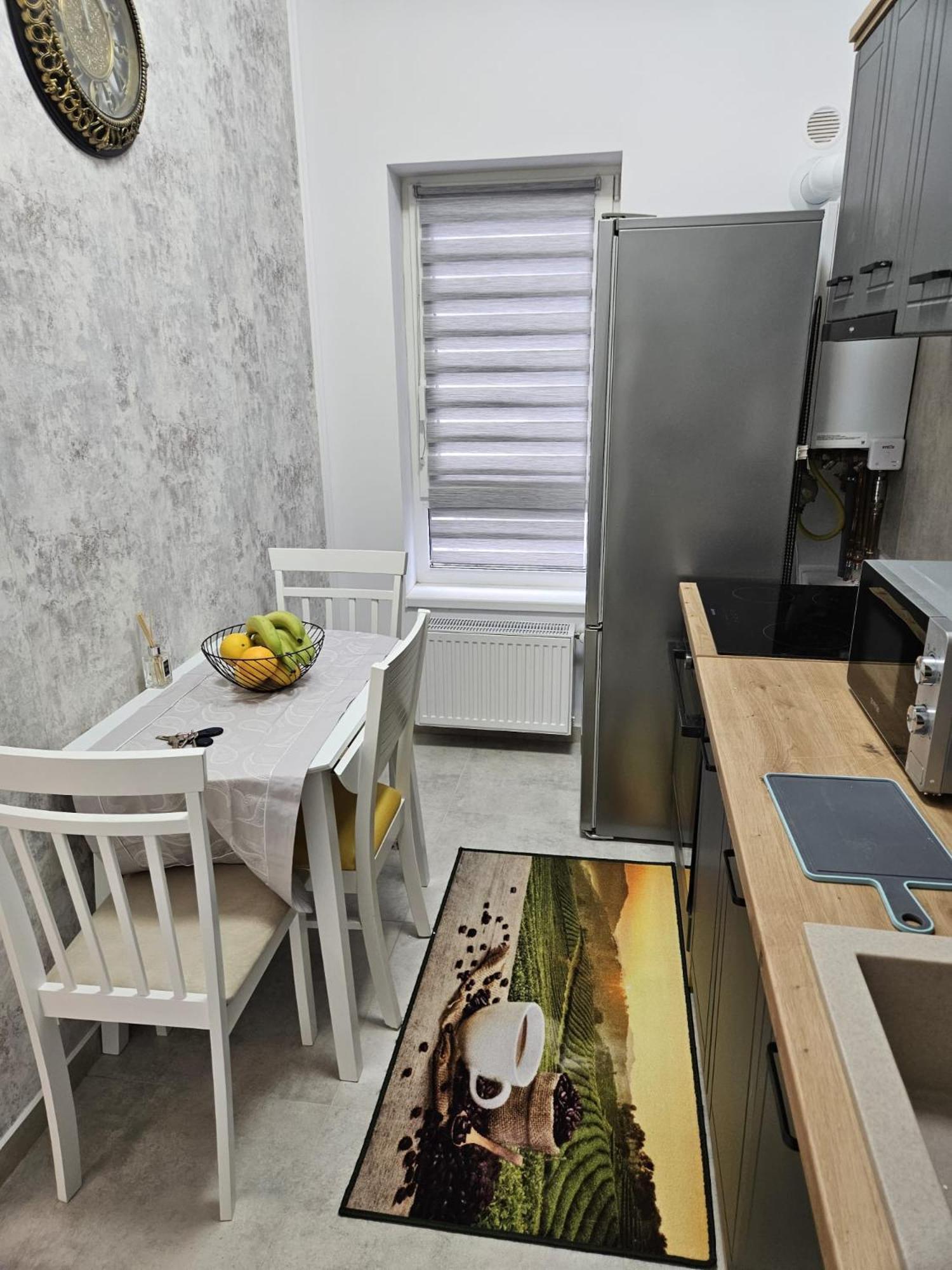 Garsoniera Gabrielle Apartamento Braşov Exterior foto